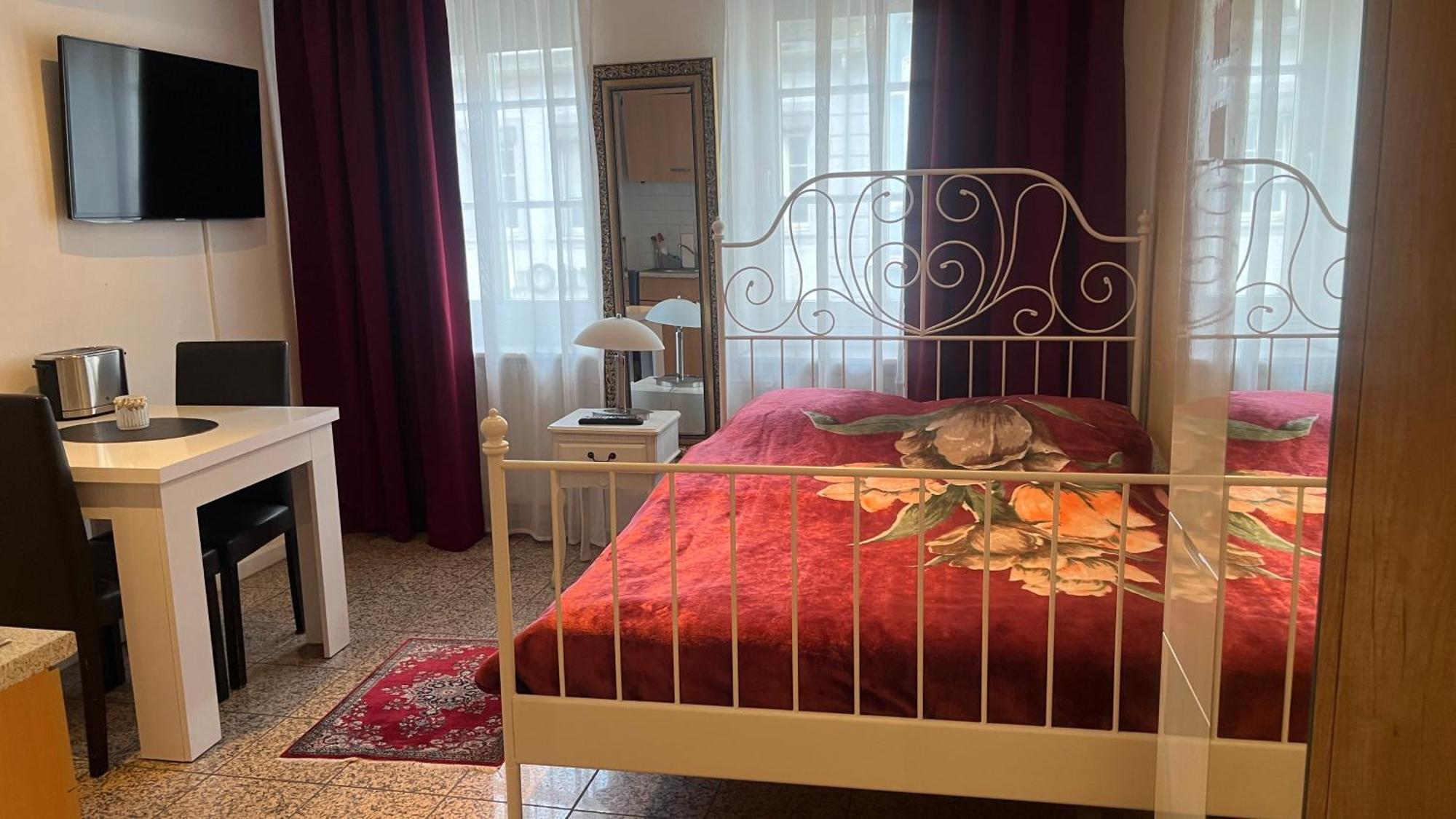 Schoene Und Gemuetliche Wohnung In Trier Zentrum Buitenkant foto